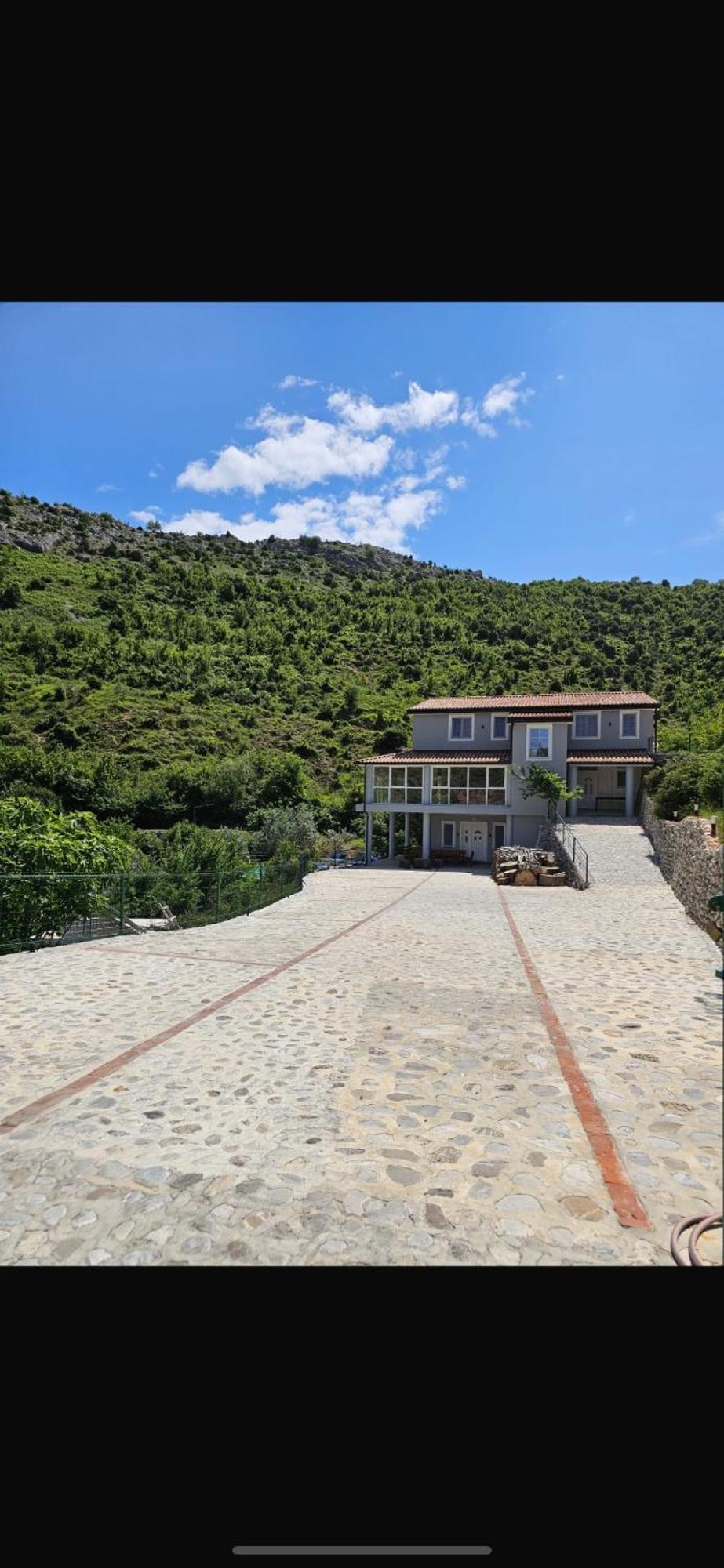 Qyteza Guest House & Camping Shkodër Dış mekan fotoğraf